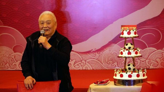 ai一键裸体免费网站