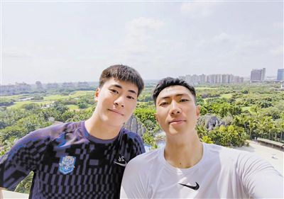 国产在线播放av