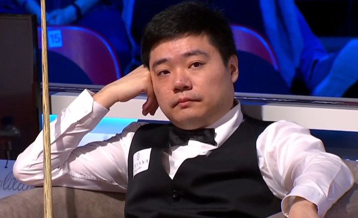 久久成人精品免费播放