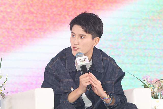 欧美日韩亚洲综合久久久