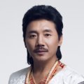 班长用她的玉足白丝帮我爽